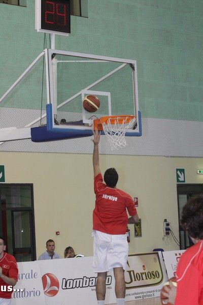 110919 basket 121_tn.jpg